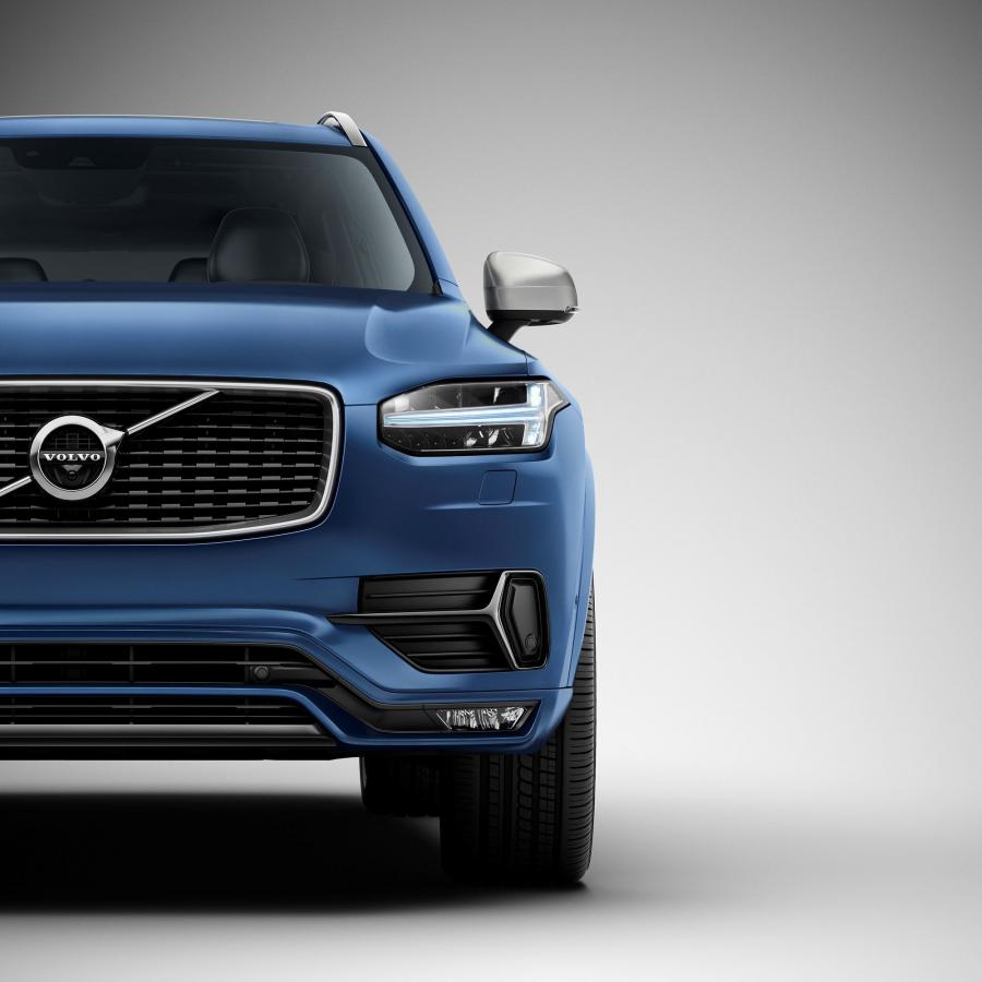  Volvo XC90 T6 R-Design 2015 года  (фото 10 из 14)